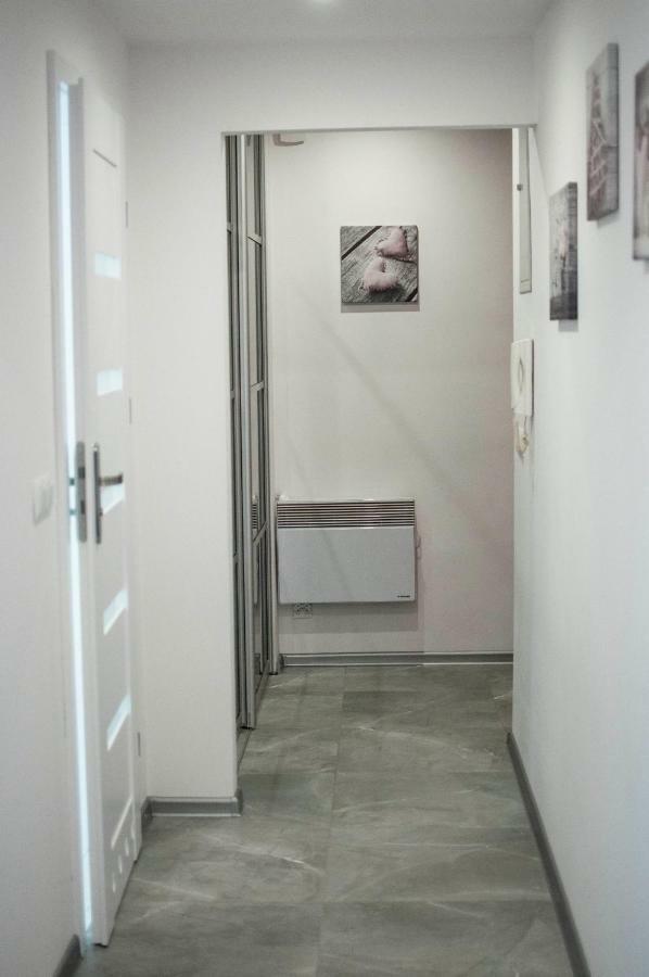 Cracow Jacuzzi Apartments - Silver Room Krakow Exterior photo